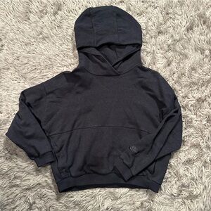 Anthracite oversized Nike Hoodie.